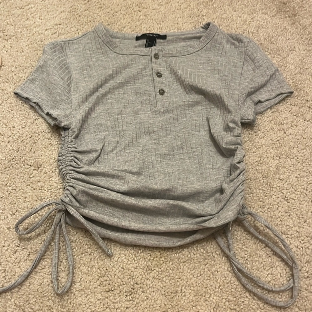 Forever 21 grey top